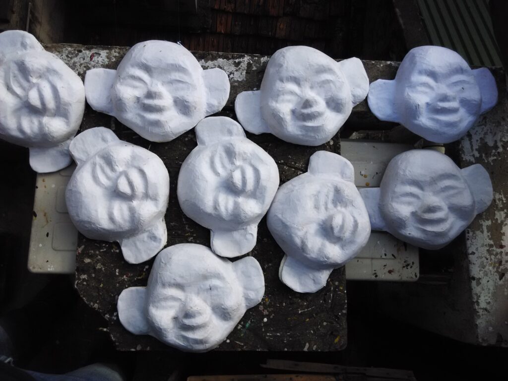 6. And onto the roof to sun dry(1)